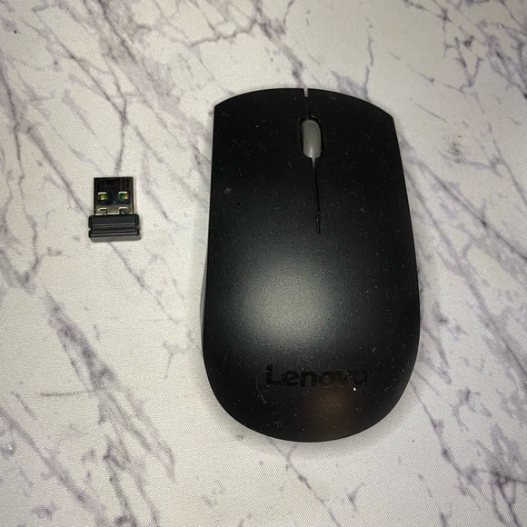 Lenovo Desktop computer - Picture 2 of 5